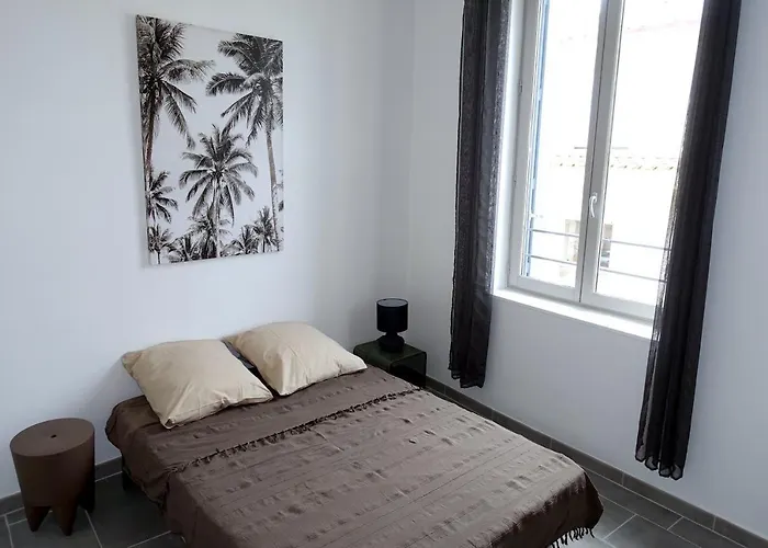 Διαμέρισμα Maison Carree/coeur Historique De - Superbe Appt 55m² Νιμ